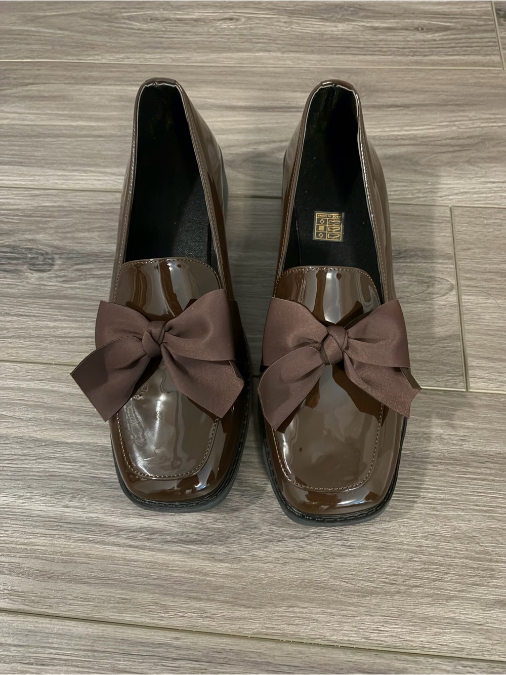 Patent Leather Bow Loafers - Brown Women’s Flats